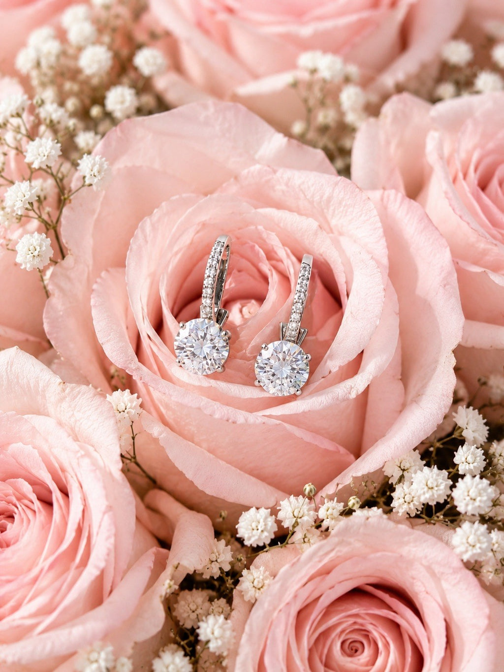 Sterling Silver Cubic Zirconia Round Lever Back Earring